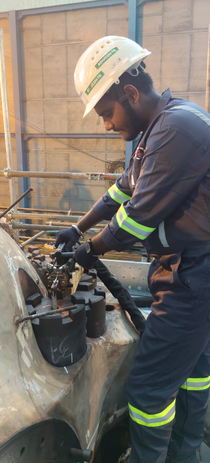 Induction Bolt Heating process